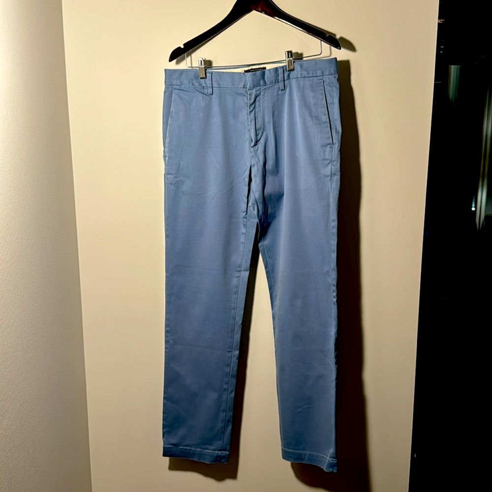 BANANA REPUBLIC AIDEN CHINO 33x34 PANTS